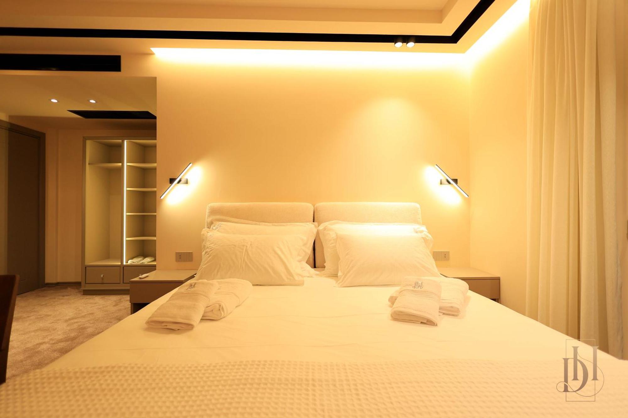 Deha Rooms & Apartments Tiranë Eksteriør bilde